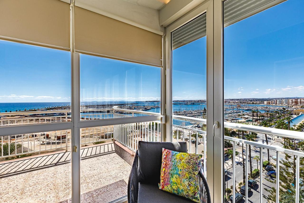 Port Views With Ac And Wifi